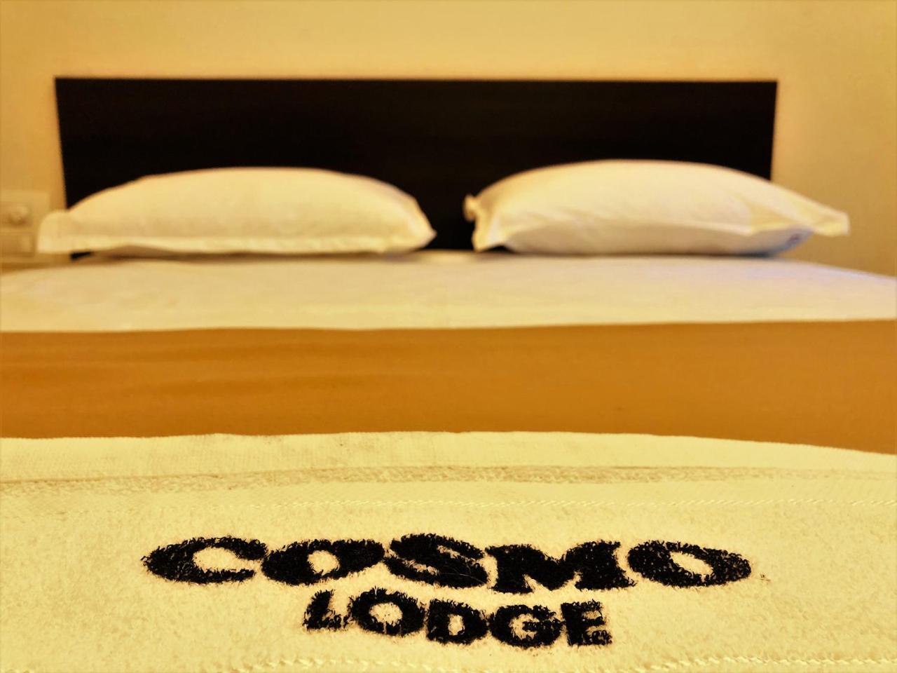 Cosmo Lodge Mangalore Eksteriør billede